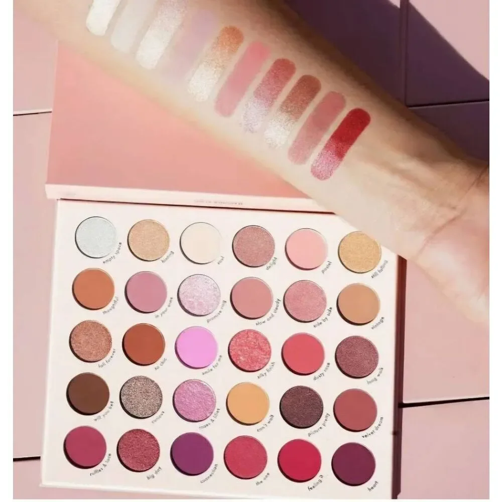 Kara‎ Beauty Mauving Slow Eyeshadow Palette